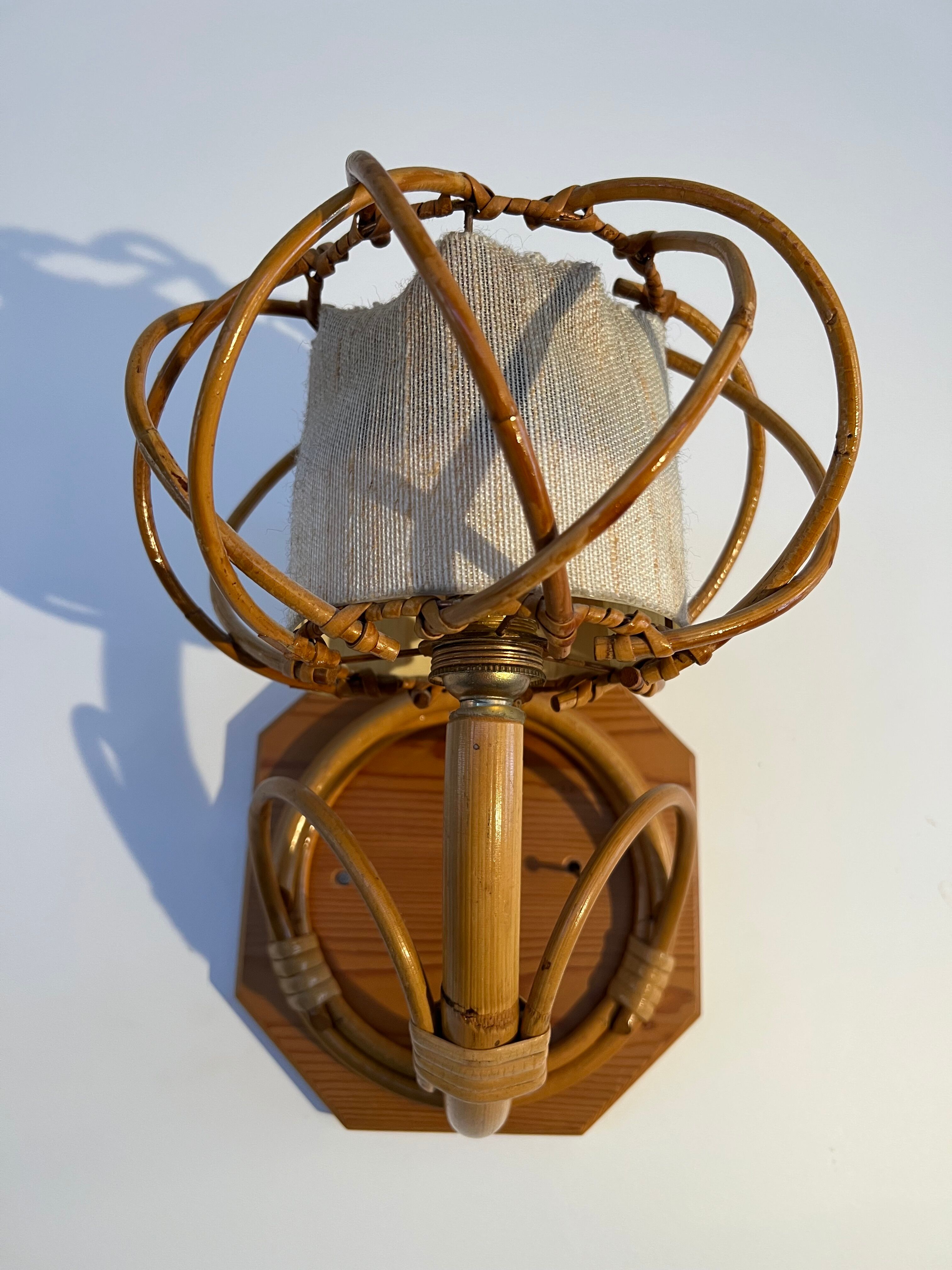 Vintage rattan wall lamp