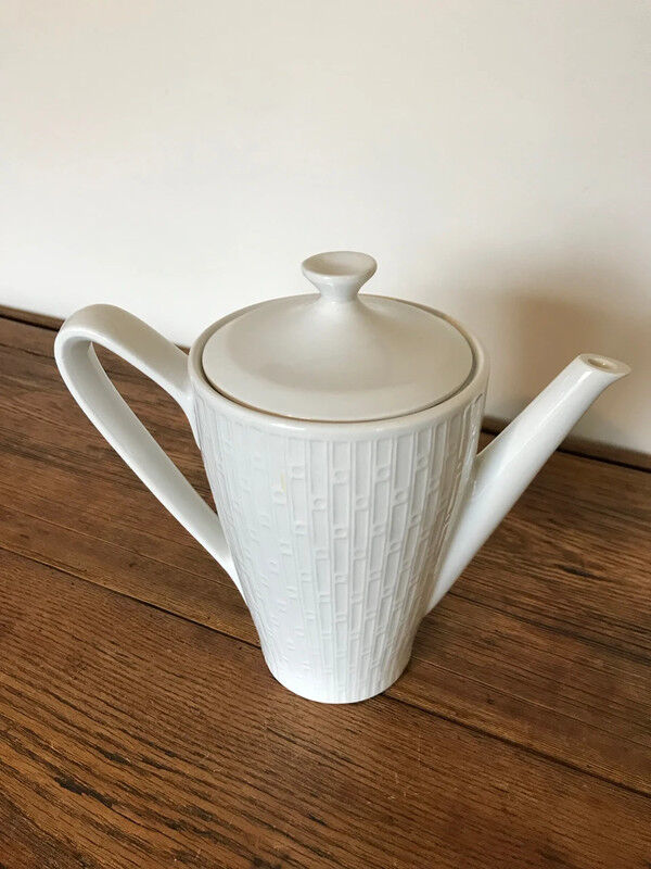 Vintage teapot KG Luneville Badonviller