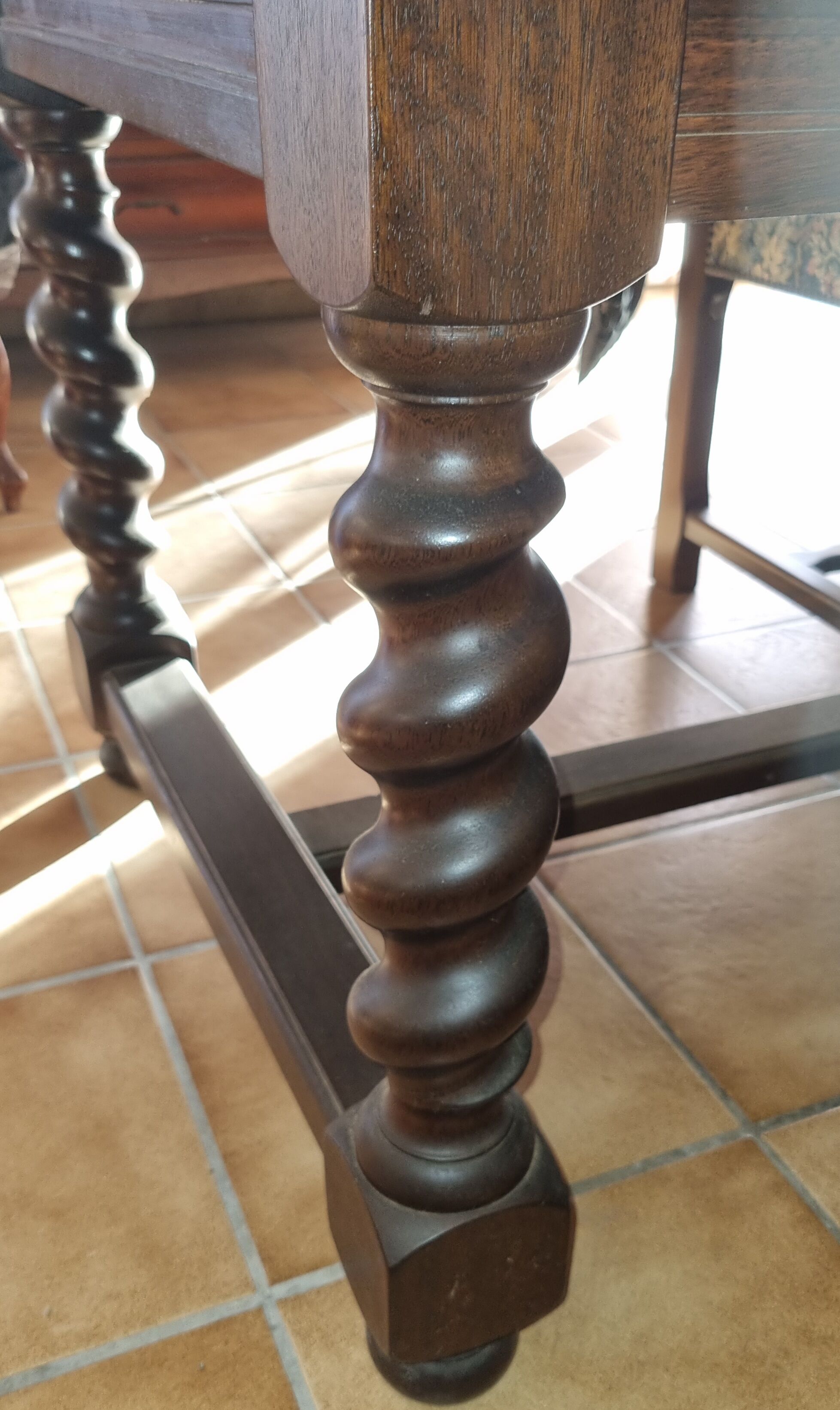 Antique dining table Louis XIII