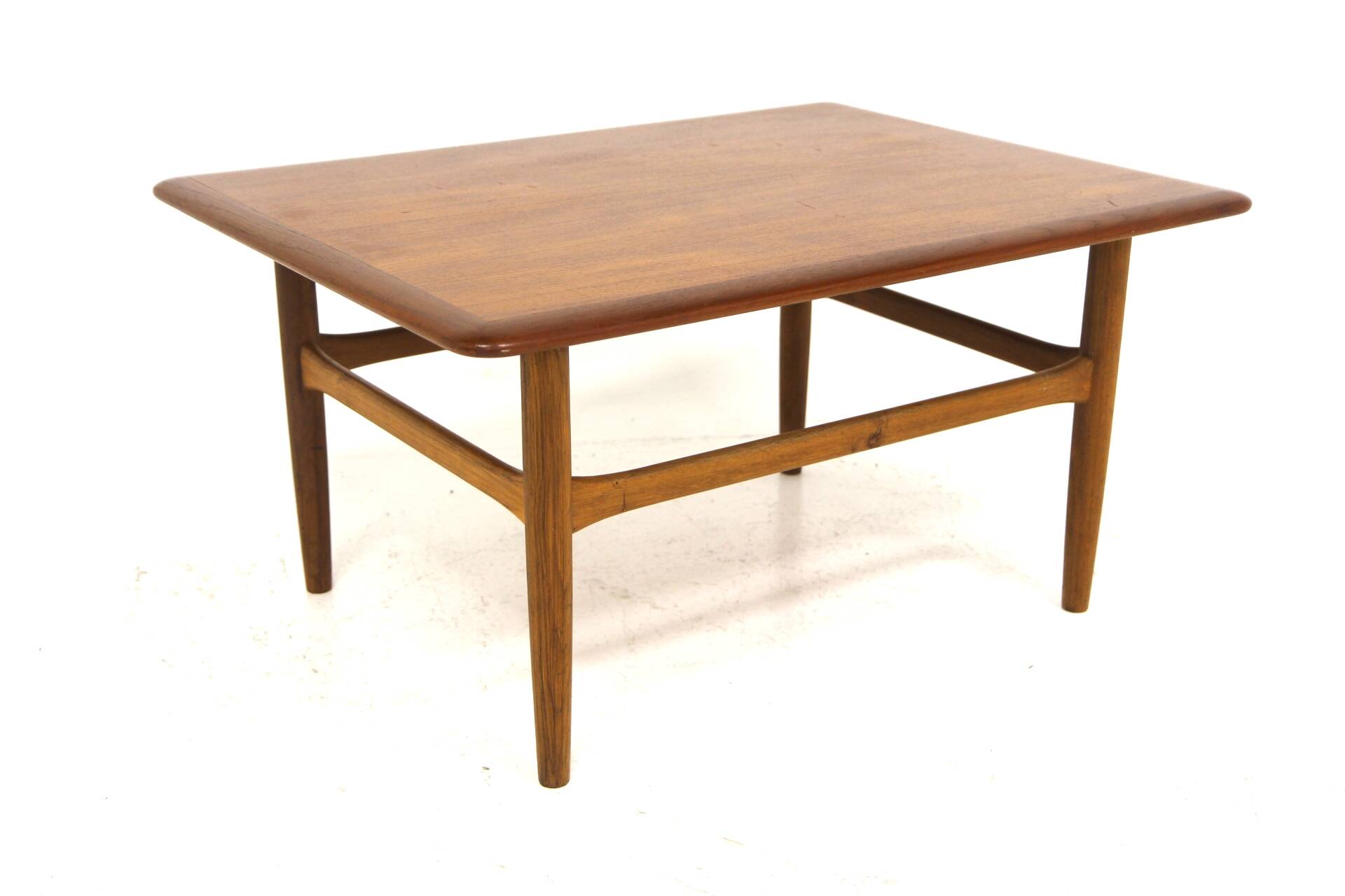 Scandinavian oak coffee table, Kurt Østervig, Jason Møbler, Denmark 1960