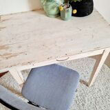 Skated white farm table