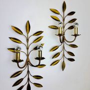 Pair of floral gilded Florentine wall sconces, large mid-century design, Italy 1960s
