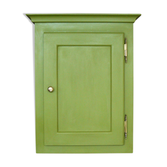 Green cabinet to hang painted and waxed