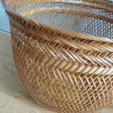 Basket basket in woven rattan wicker