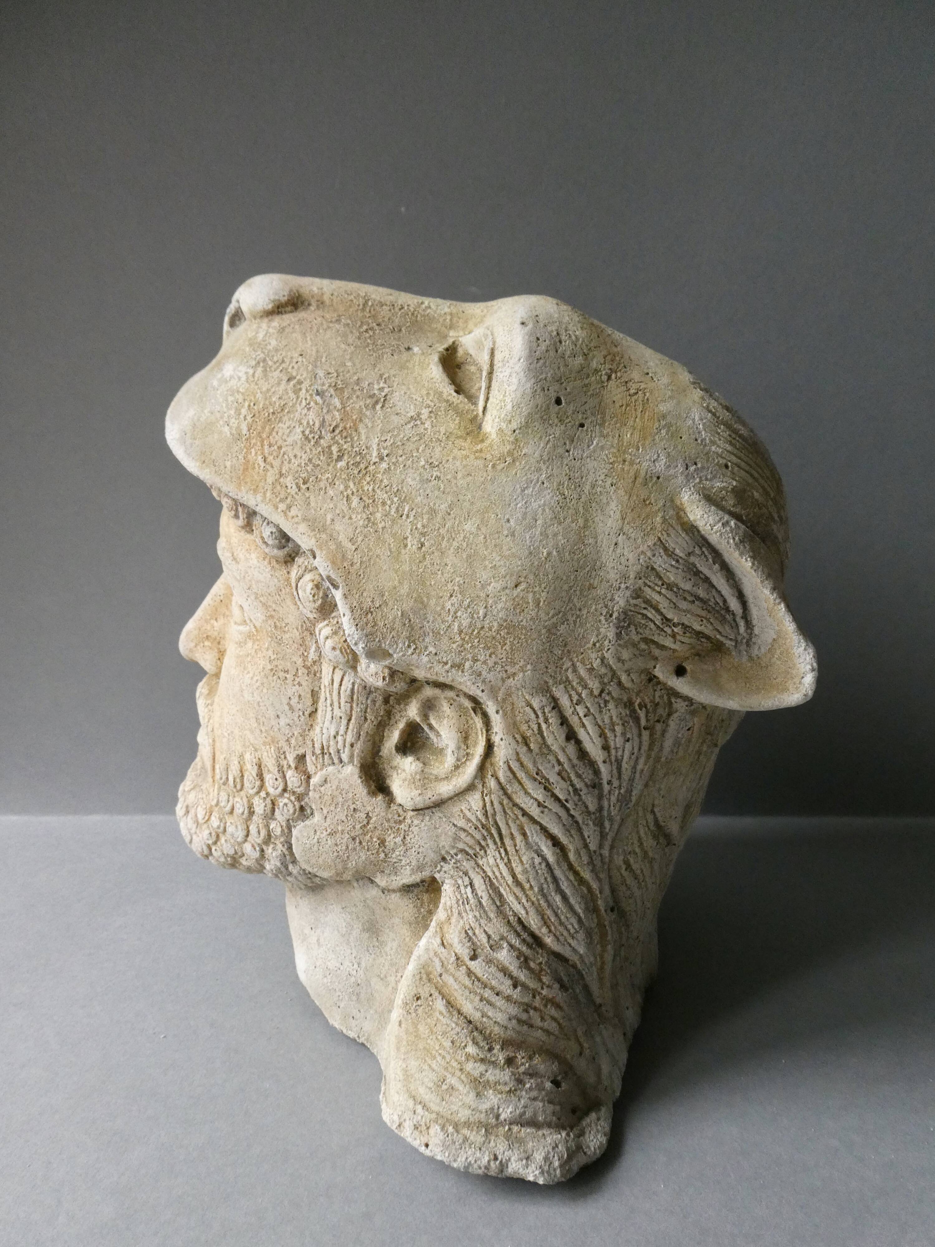Tête d'Hercule à l'antique