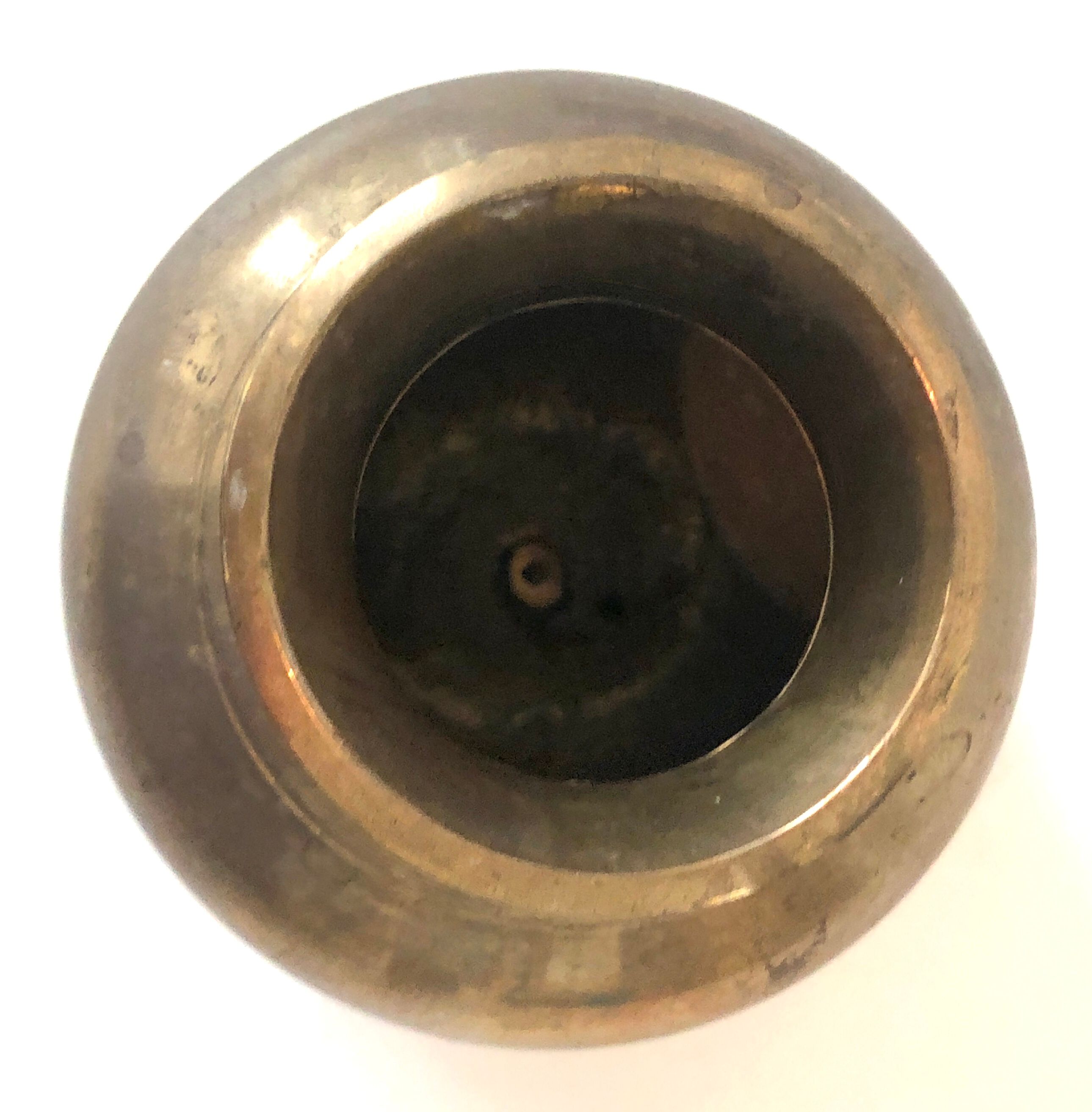Vase laiton doré