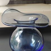 Bohemia Selection ball vase in handmade crystalline. Cobalt blue.