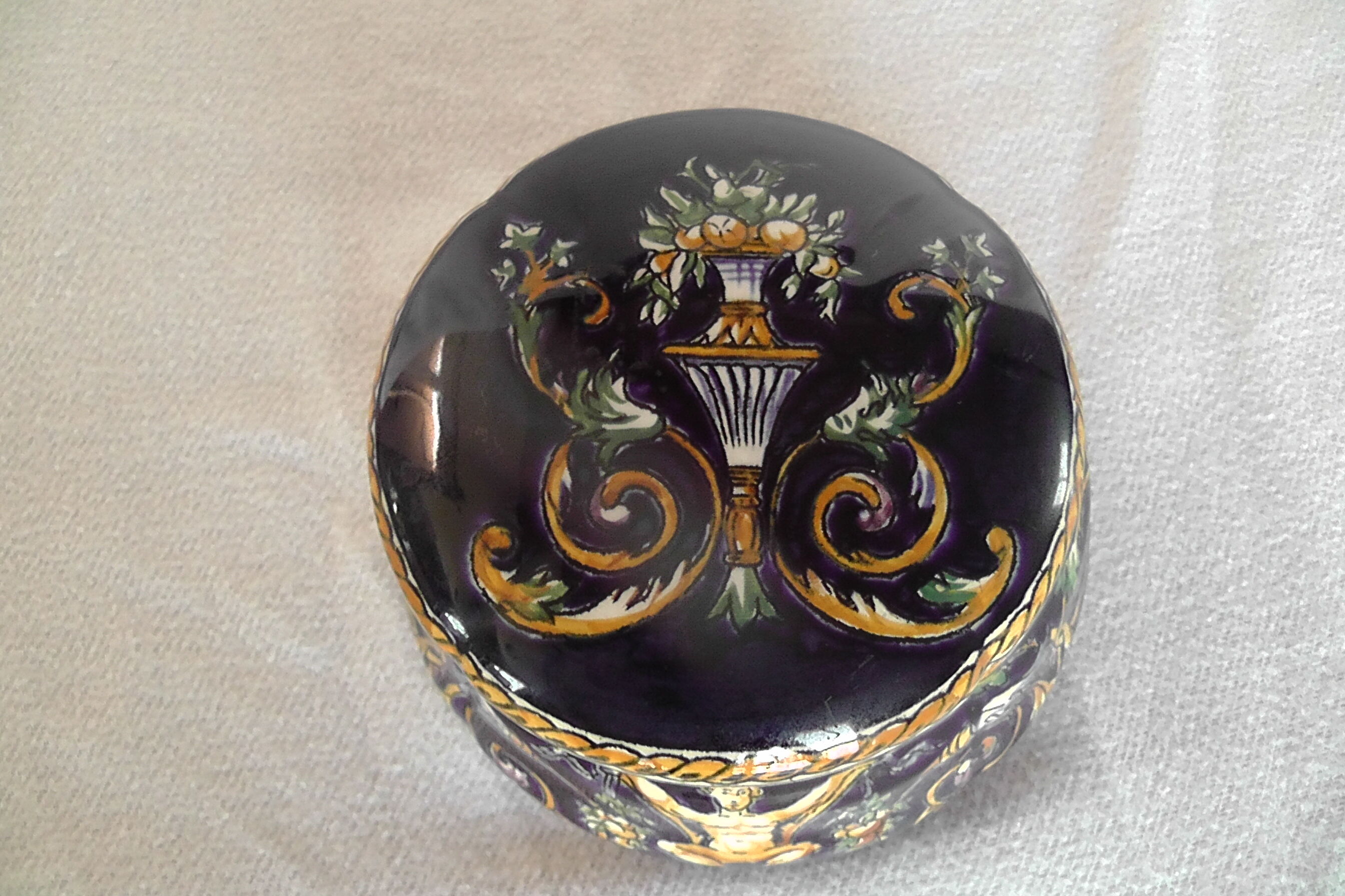 Candy box Gien XXth century