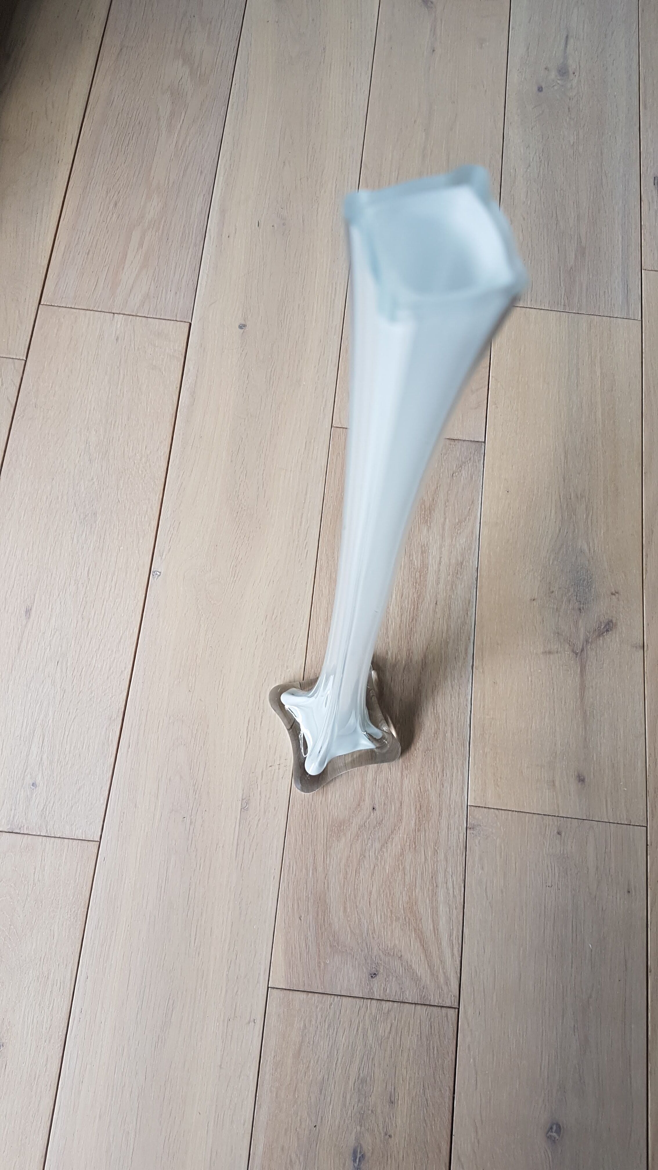 Vase / solifleur in white glass