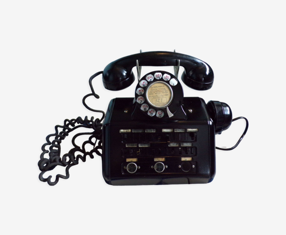 Téléphone de standard vintage en bakélite