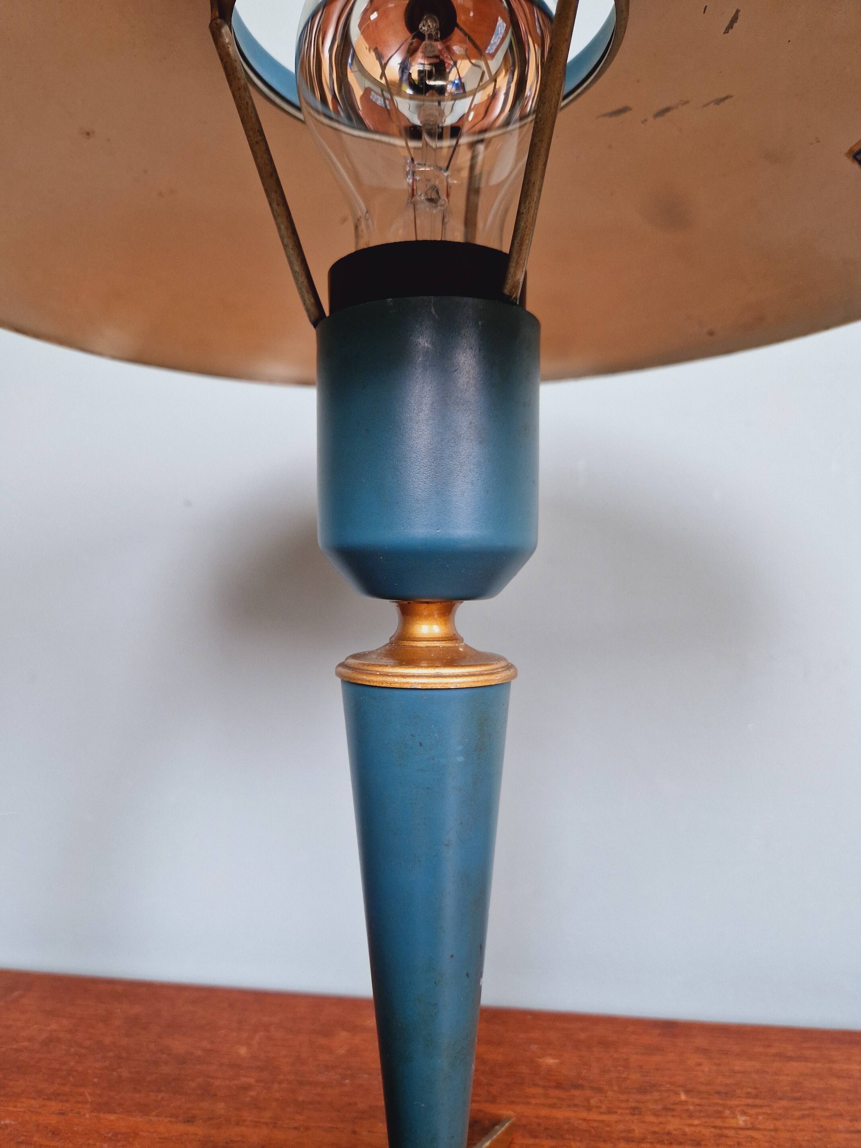Philips tripod lamp, Bijou model, Louis Kalff design