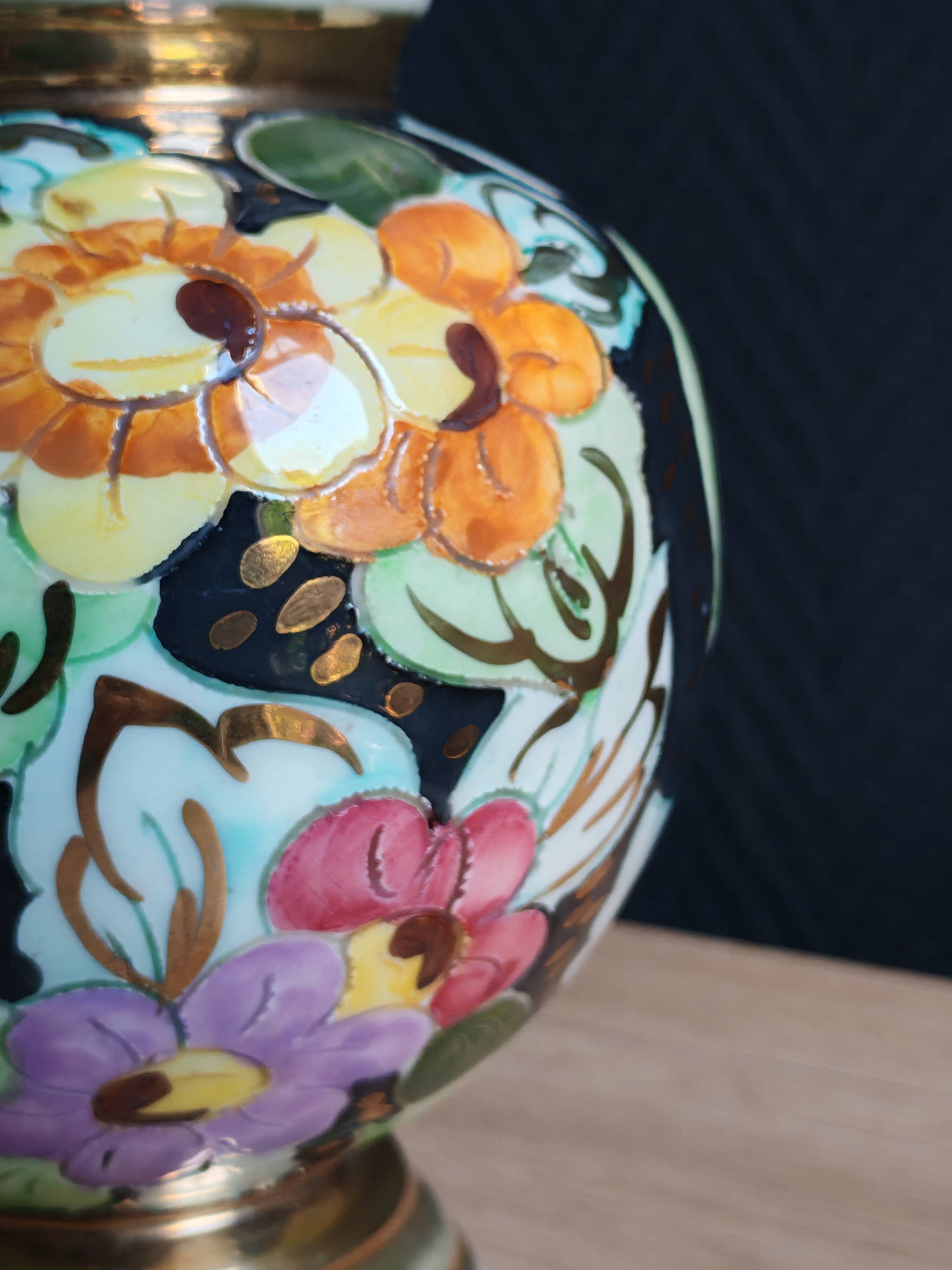 Vintage Ceramic Vase Arte Veneziana, Hand-Painted Flower Decor