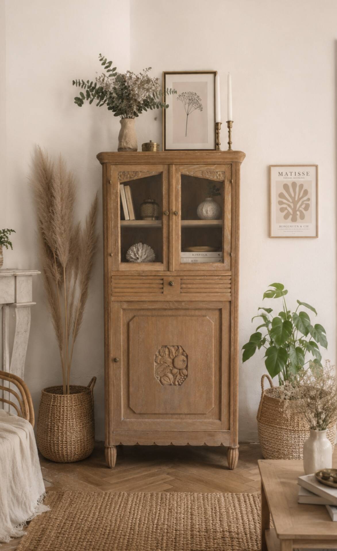Art Deco glass cabinet