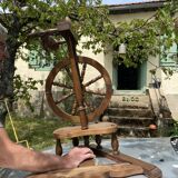 Wooden spinning wheel