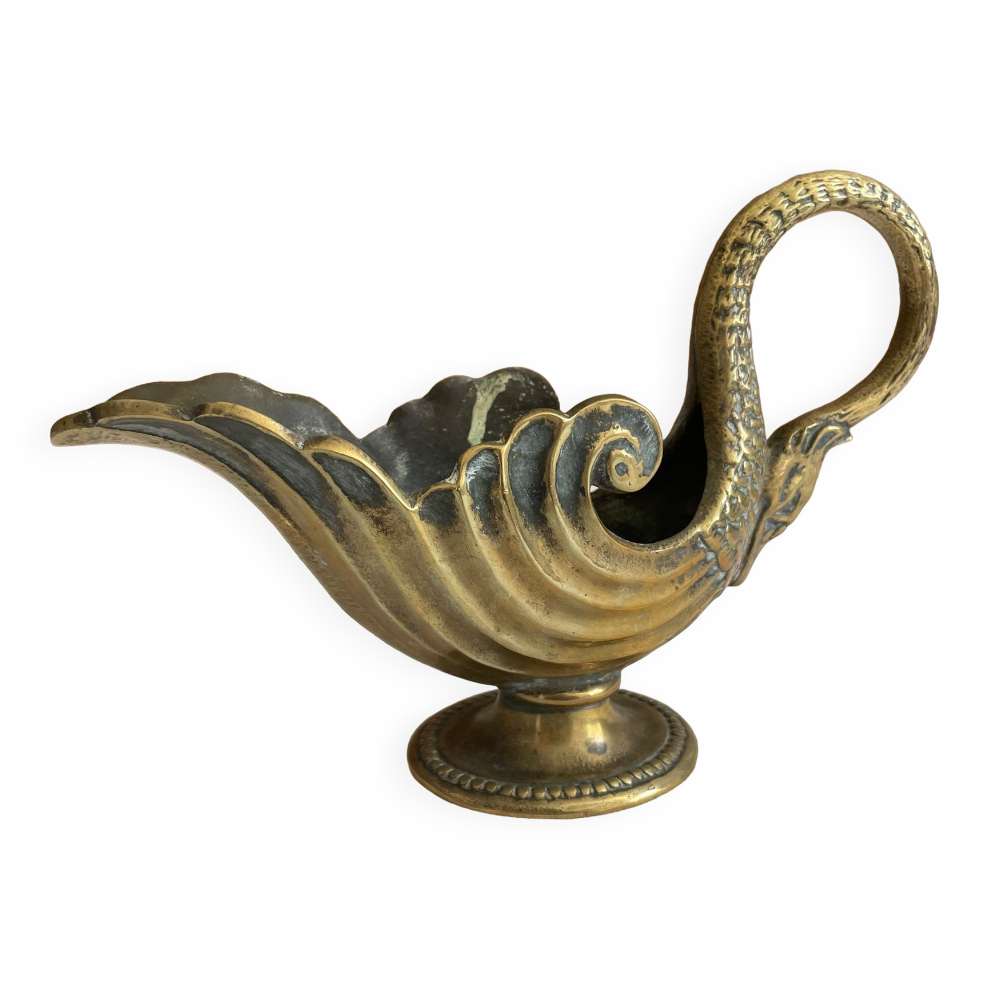 Bronze cup with green partial patina in the shape of a swan, Max le verrier