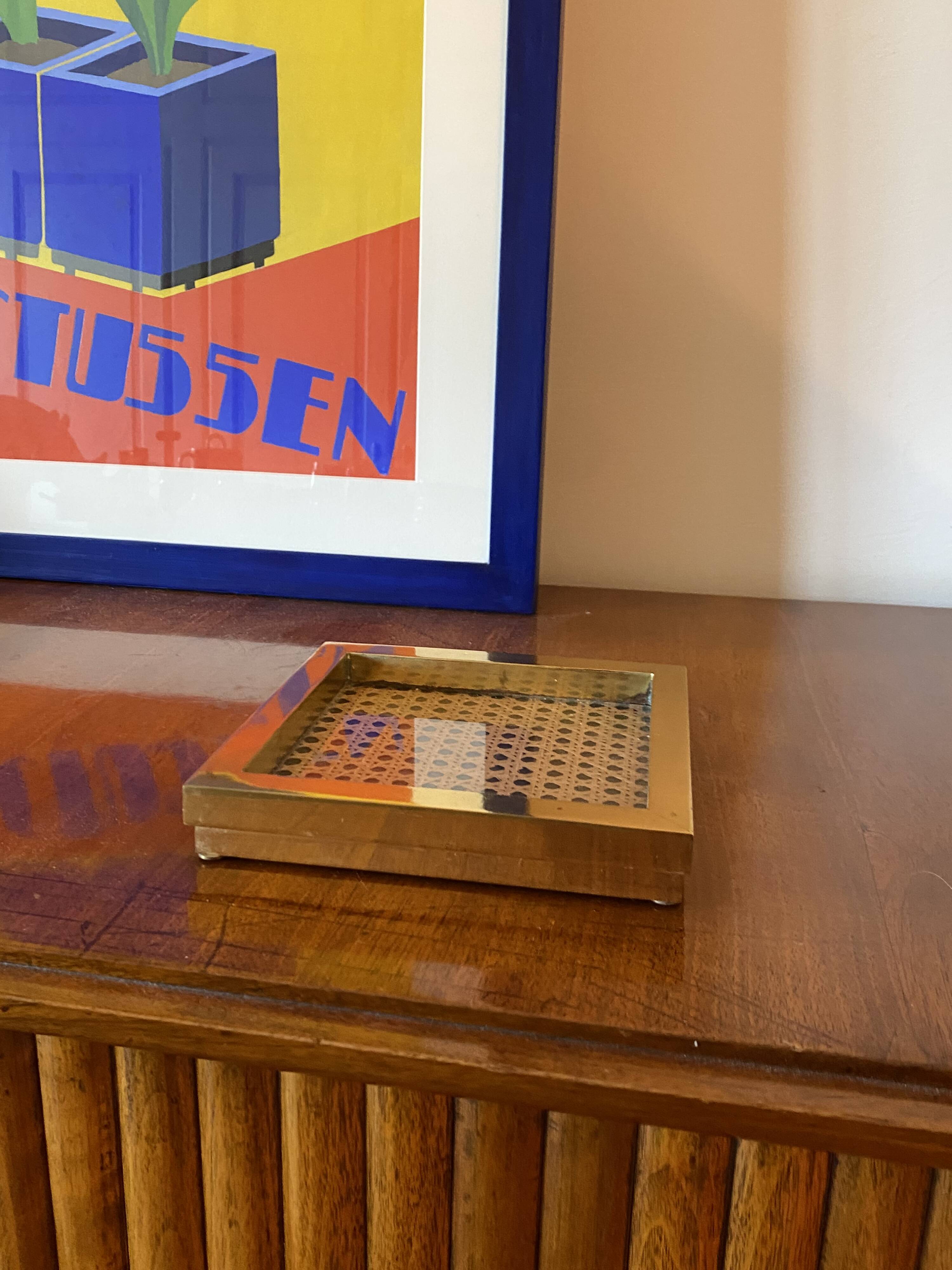 Hollywood regency vide poche, brass and Vienna straw, Italy 1970