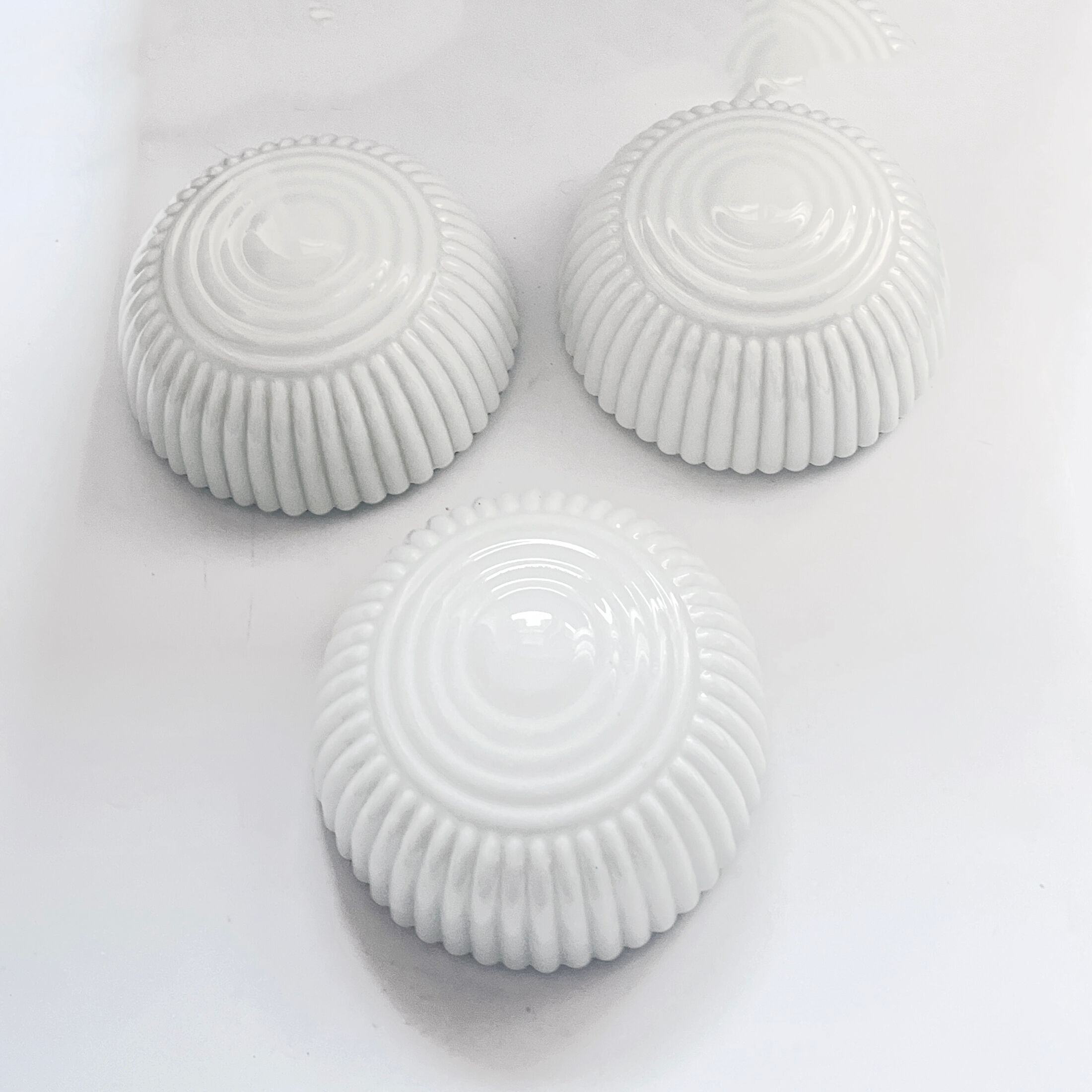 White glass plafond Polam Wikasy, Poland 1970s.