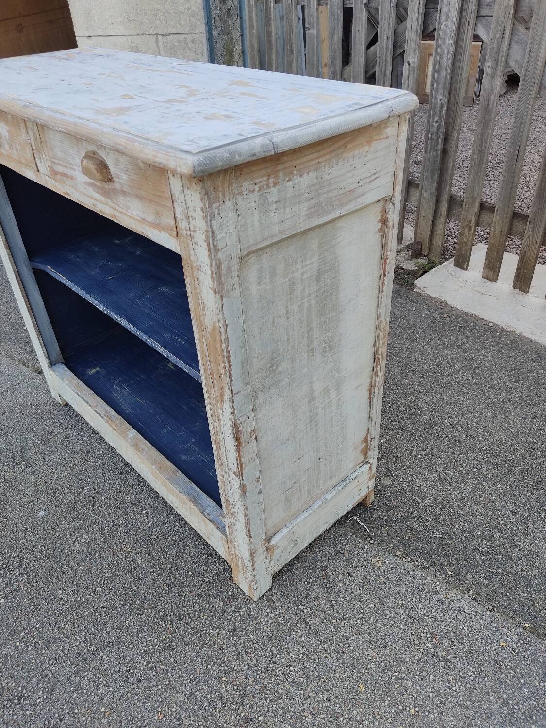 Bibus workshop furniture