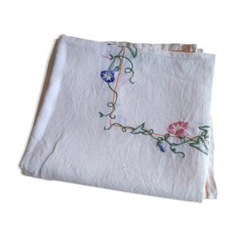 Nappe ancienne en lin brodée de fleurs