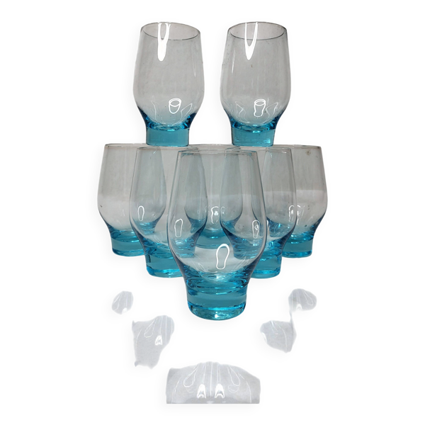 8 verres à eau 1970