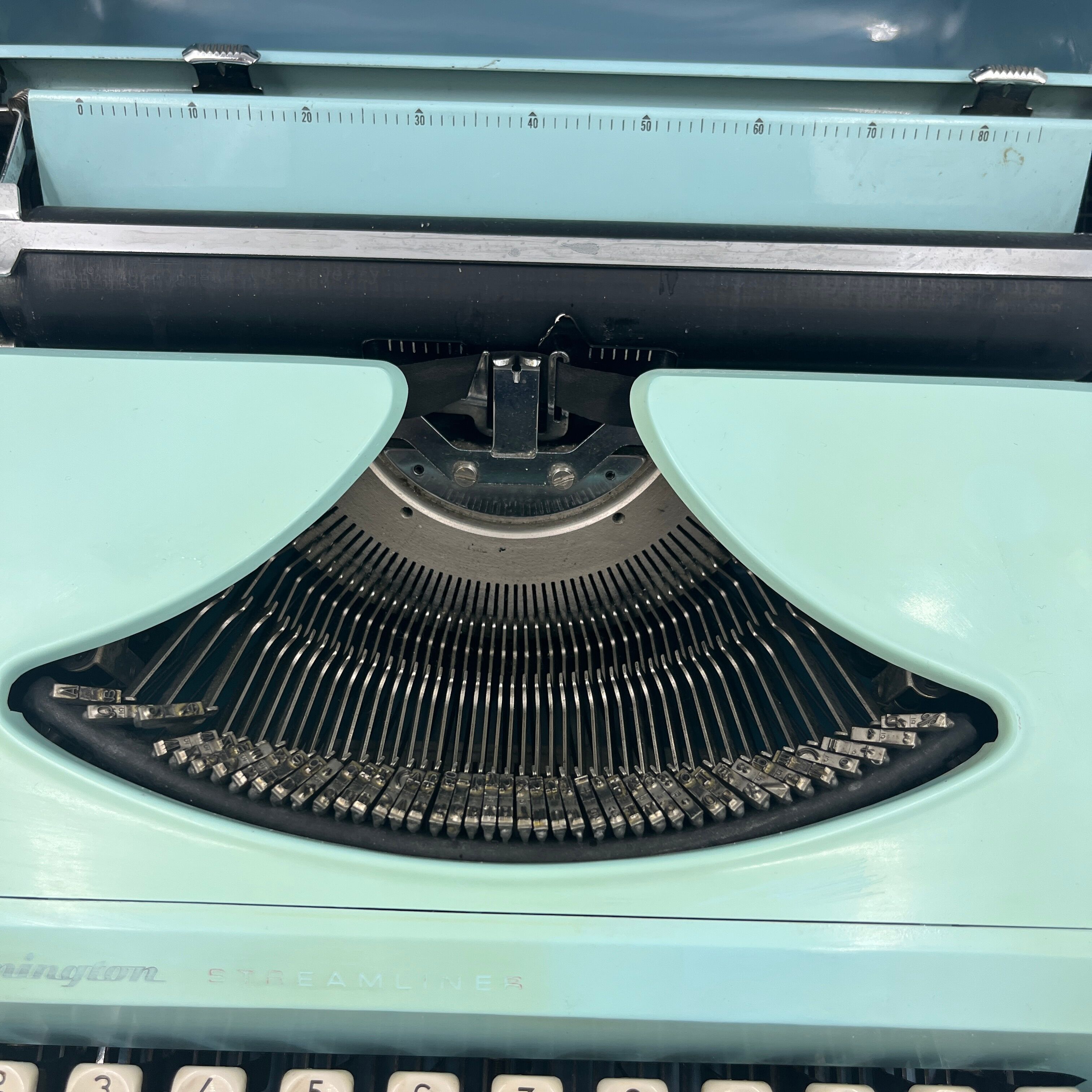 Machine à écrire Remington streamliner vert pistache