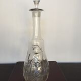 Art Deco stylized flowers carafe with its cap