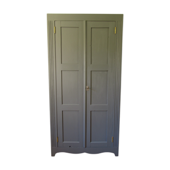 Armoire parisienne