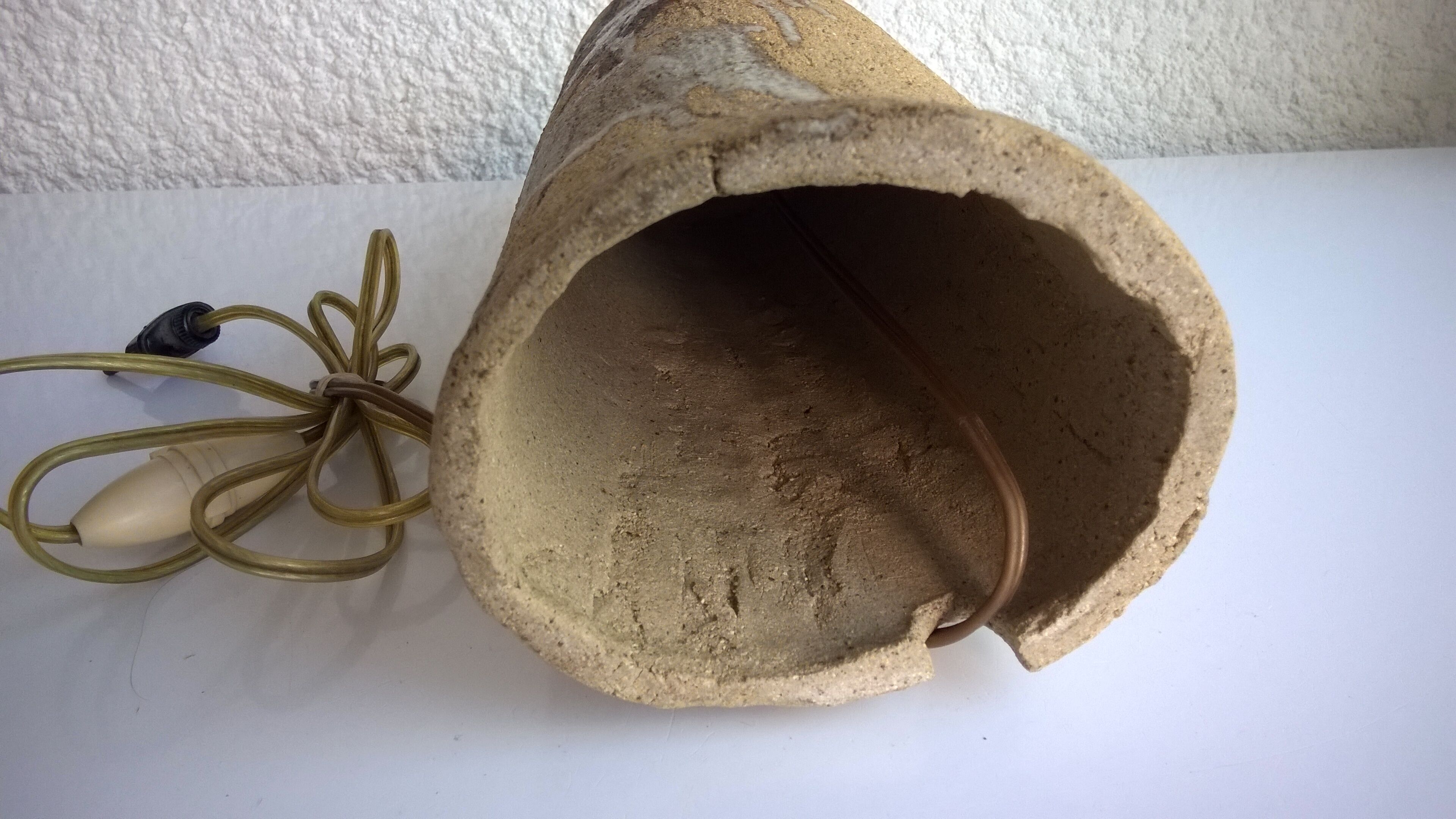 Brutalist sandstone lamp