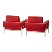 Red Kiushu armchairs by Saporiti characteristic of mid-20th century Italian modern design.