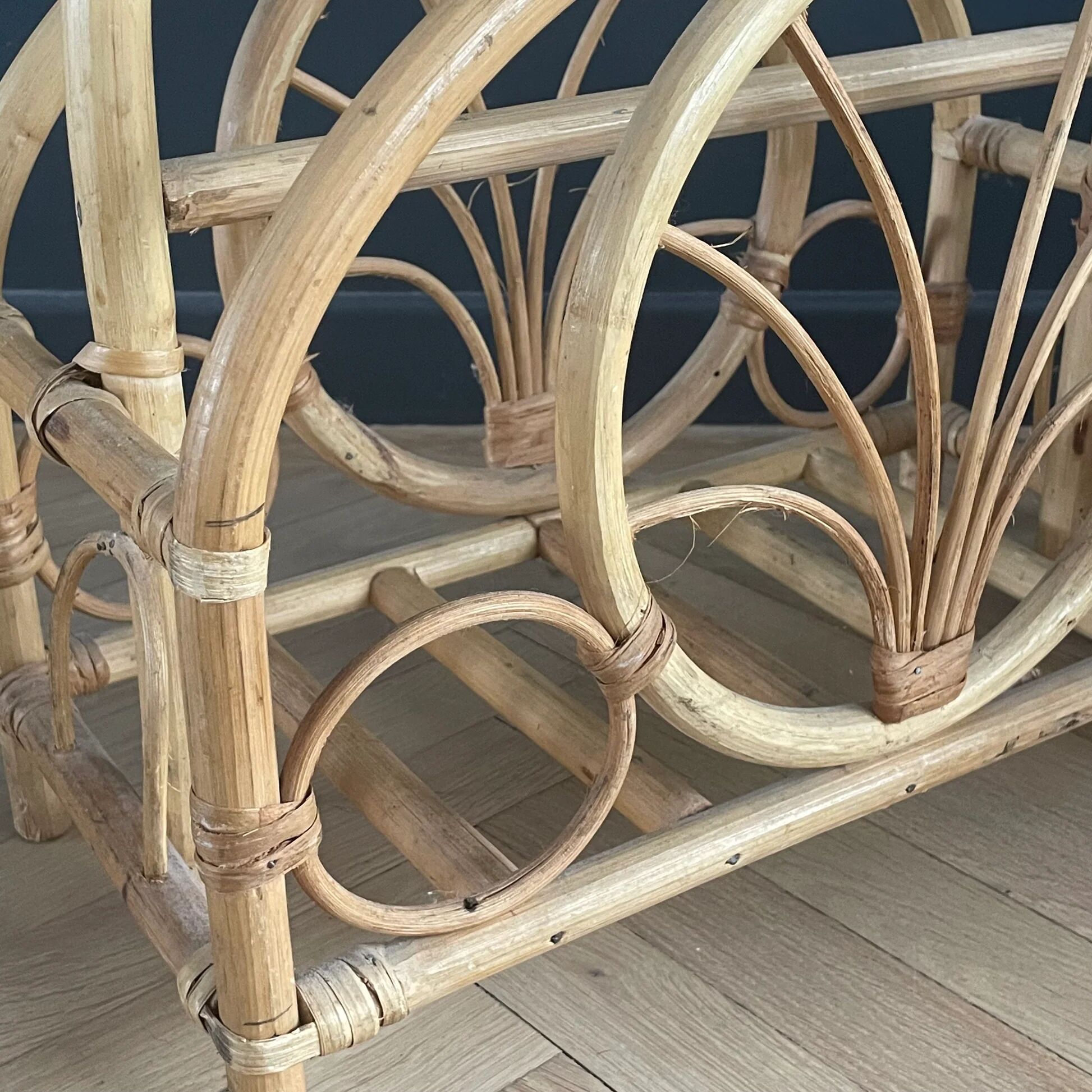 Porte-revues en bambou vintage