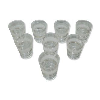 Lot de 8 verres vintages en verre blanc et granité.