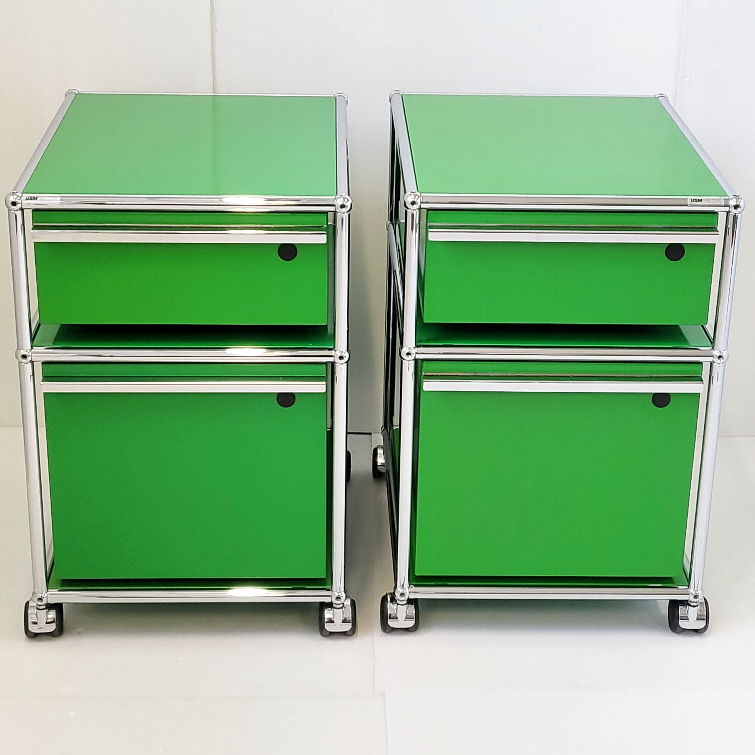 Paire de caissons USM Haller vinatge 1970