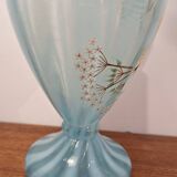 Vase en pâte de verre bleuté