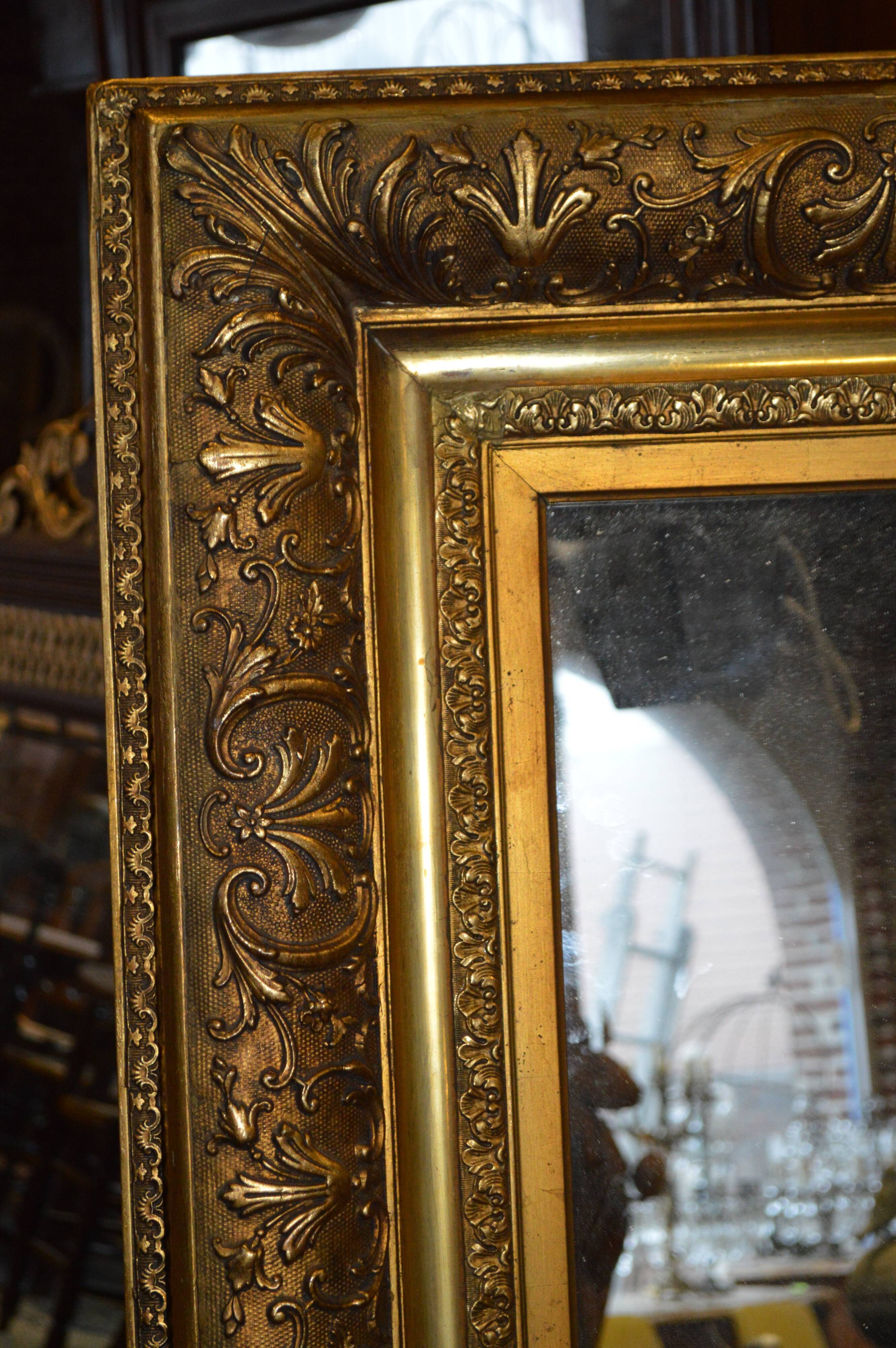 Golden mirror - 158x118cm