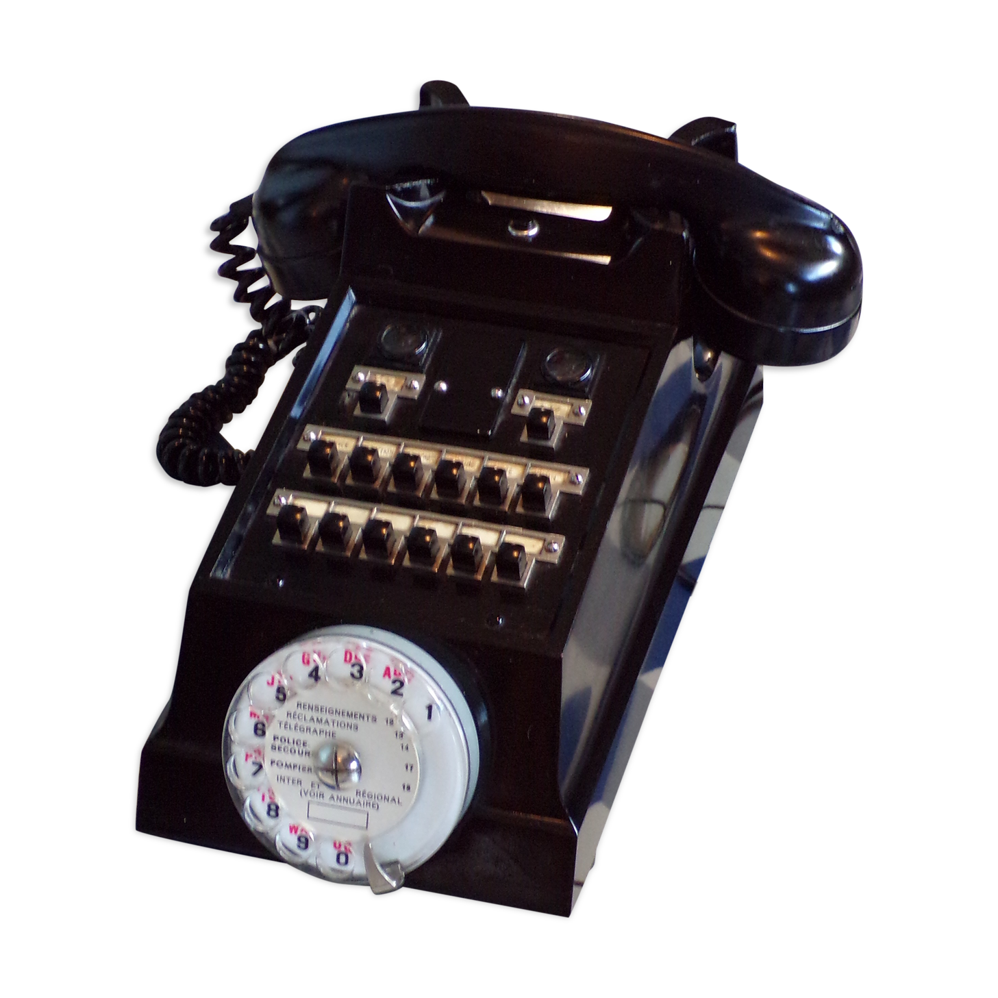 Former Ericsson standard phone in Bakelite