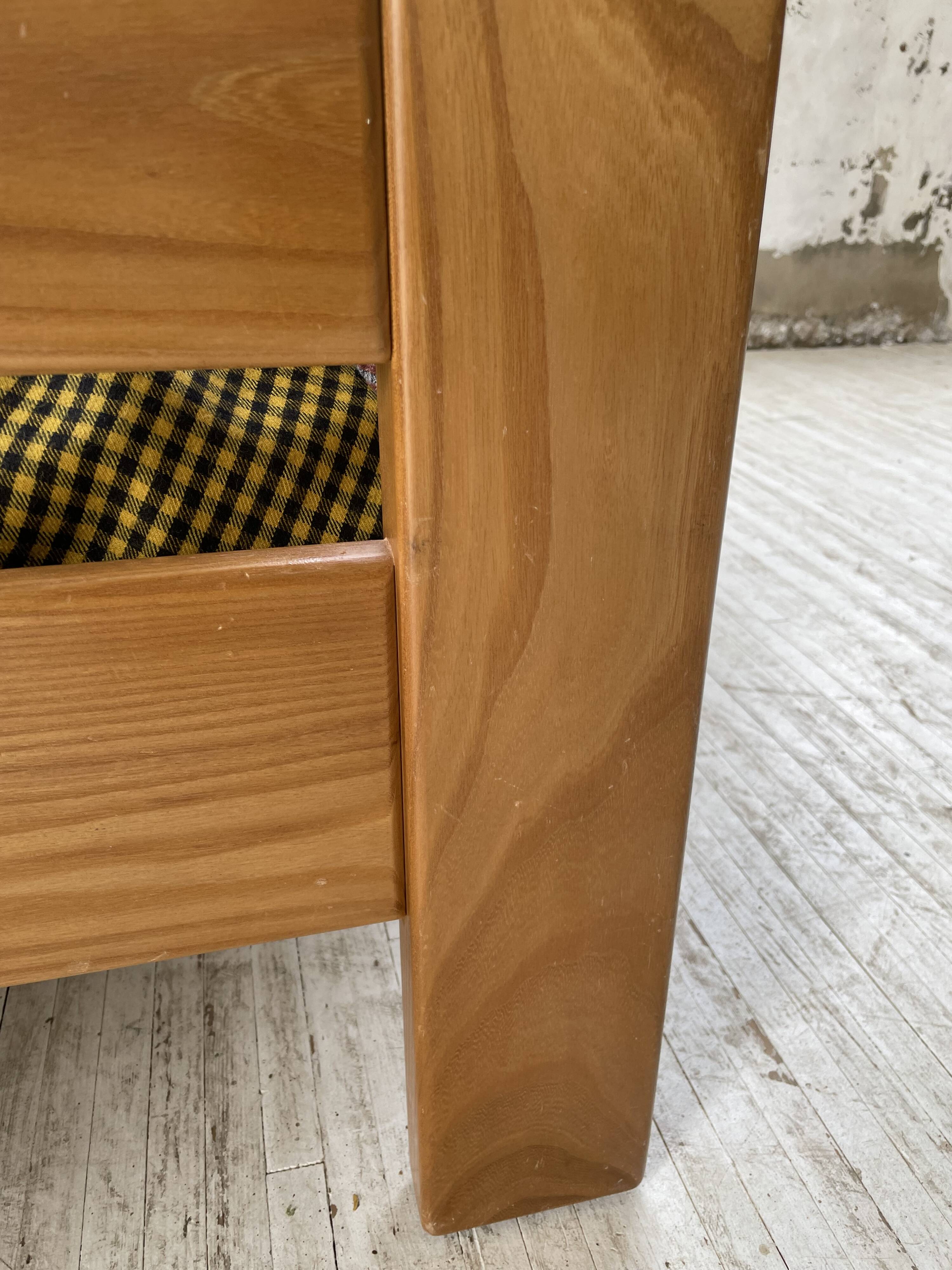 Maison Regain solid single bed