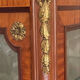 Vitrine de style Louis XVI en acajou et bronzes dorés — Fin XIXe / Déb