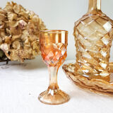 Amber glass liquor service