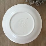 Beige speckled hollow plates