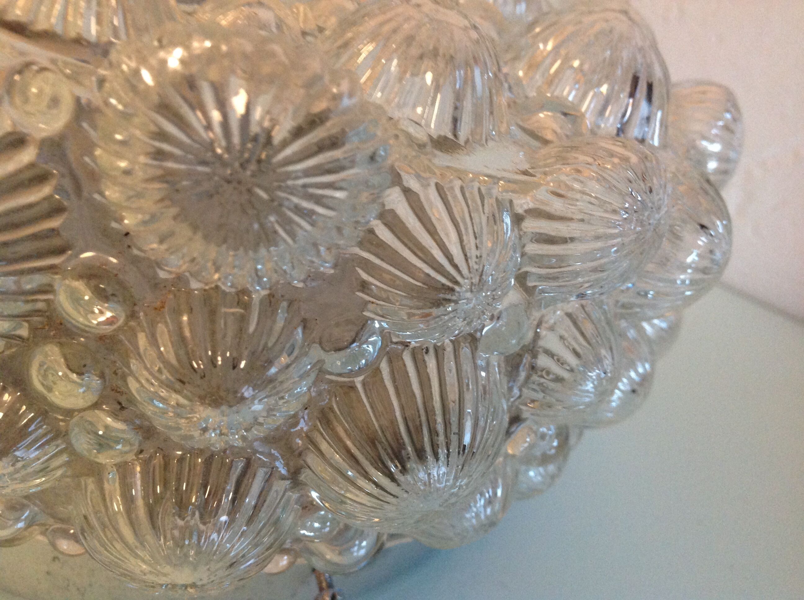 Round ceiling lamp in bubbled glass / vintage 60s-70s