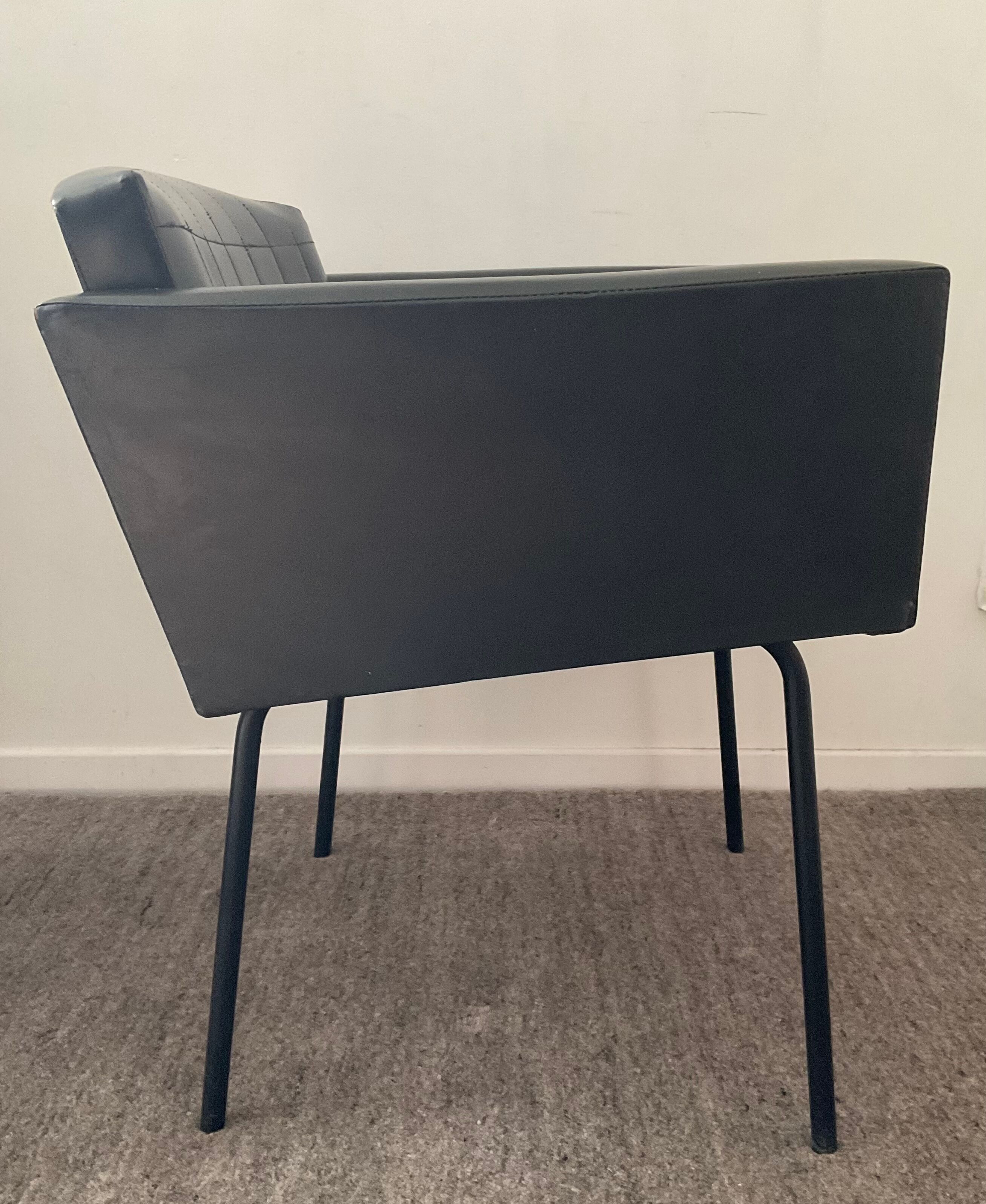 Pierre Guariche armchair for Meurop 60s