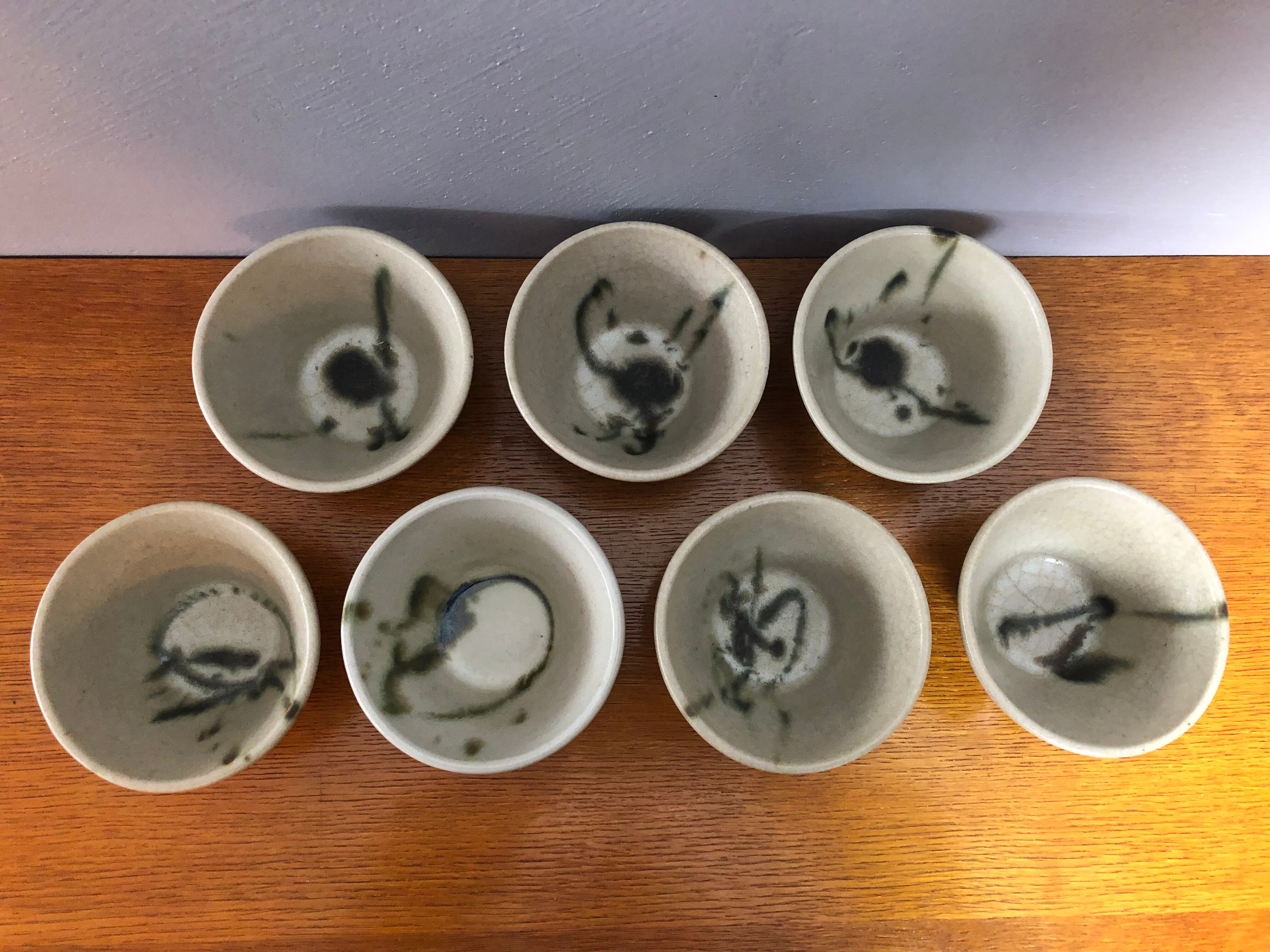 7 ceramic bowls pottery la Colombe