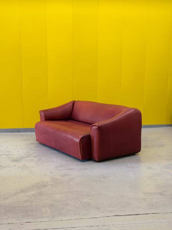 De Sede DS-47 Two-Seater Leather Sofa - Design Classic (Price for One)