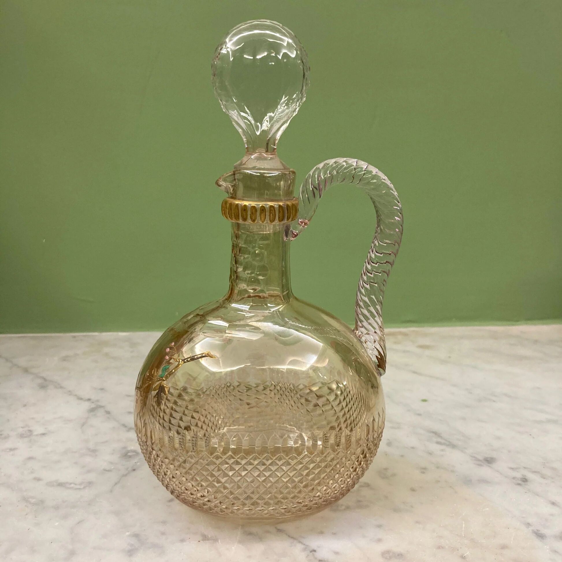 19th-century antique liqueur decanter (DLG Baccarat) cut crystal with bird decoration.