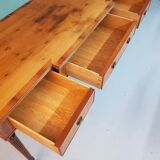 Classic english Taxus veneer wall table