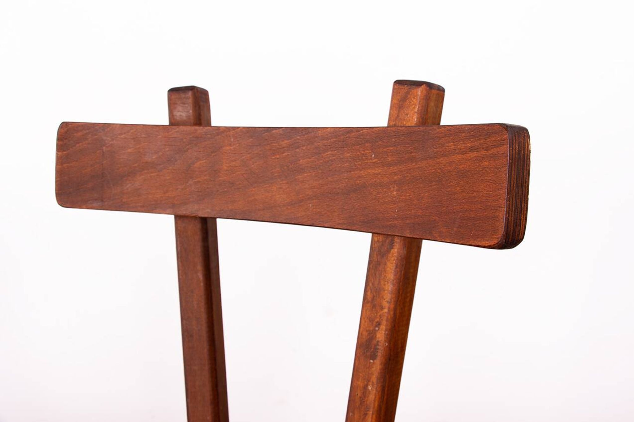 Brutalist pair of chairs in Elm in the style of Jean Touret 1950.