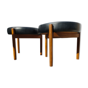 2 tabourets estampillés scandinaves