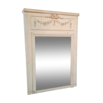 Mirroir de boiserie peint en blanc