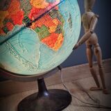 World map terrestrial 1983