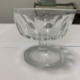Coupes en verre transparentes anciennes
